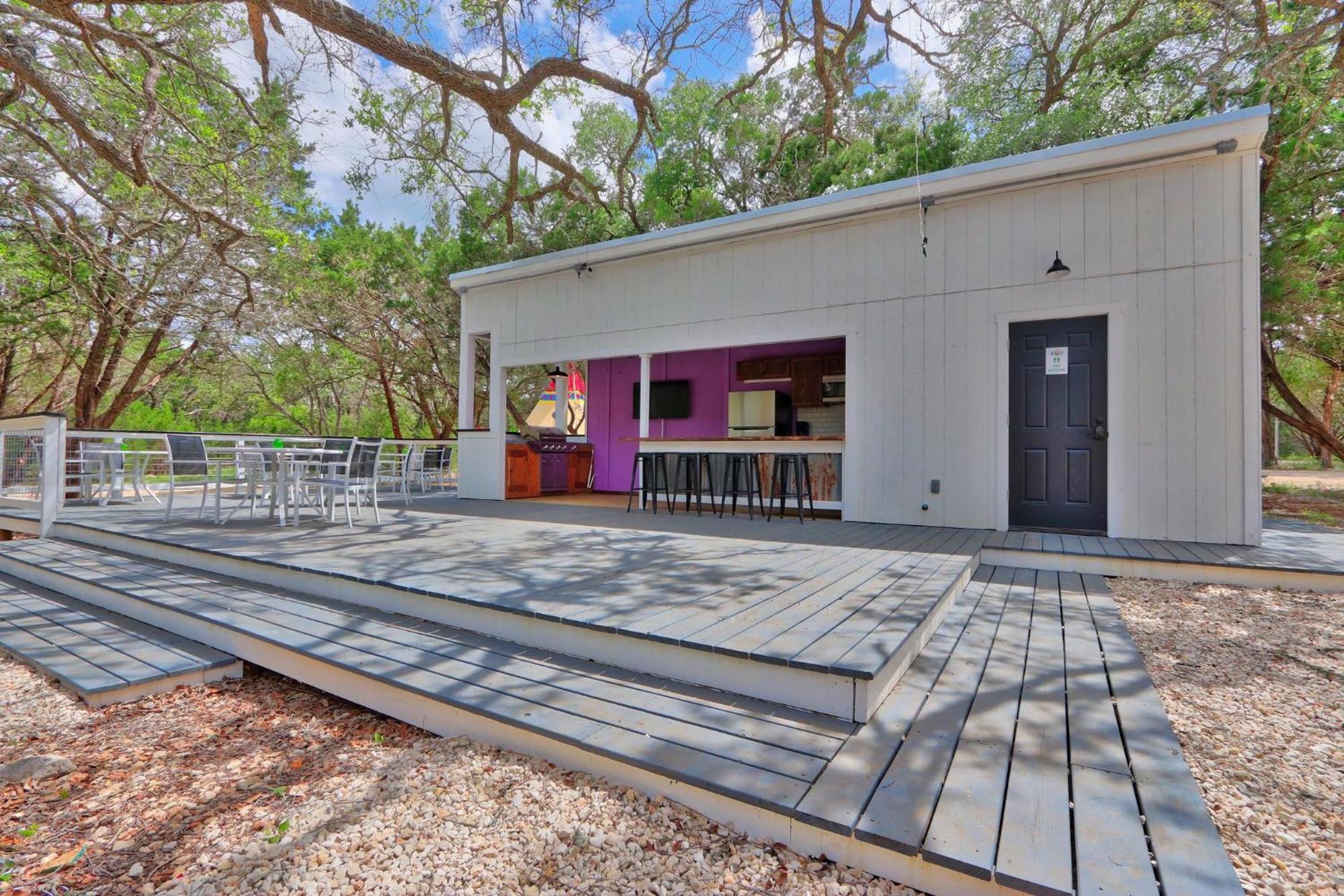 The Driftwoods - Pink Container House Exterior foto